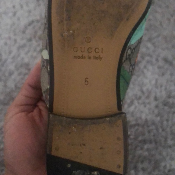 ⭐️ ! SOLD ! ⭐️ Gucci GG slides - Picture 6 of 6